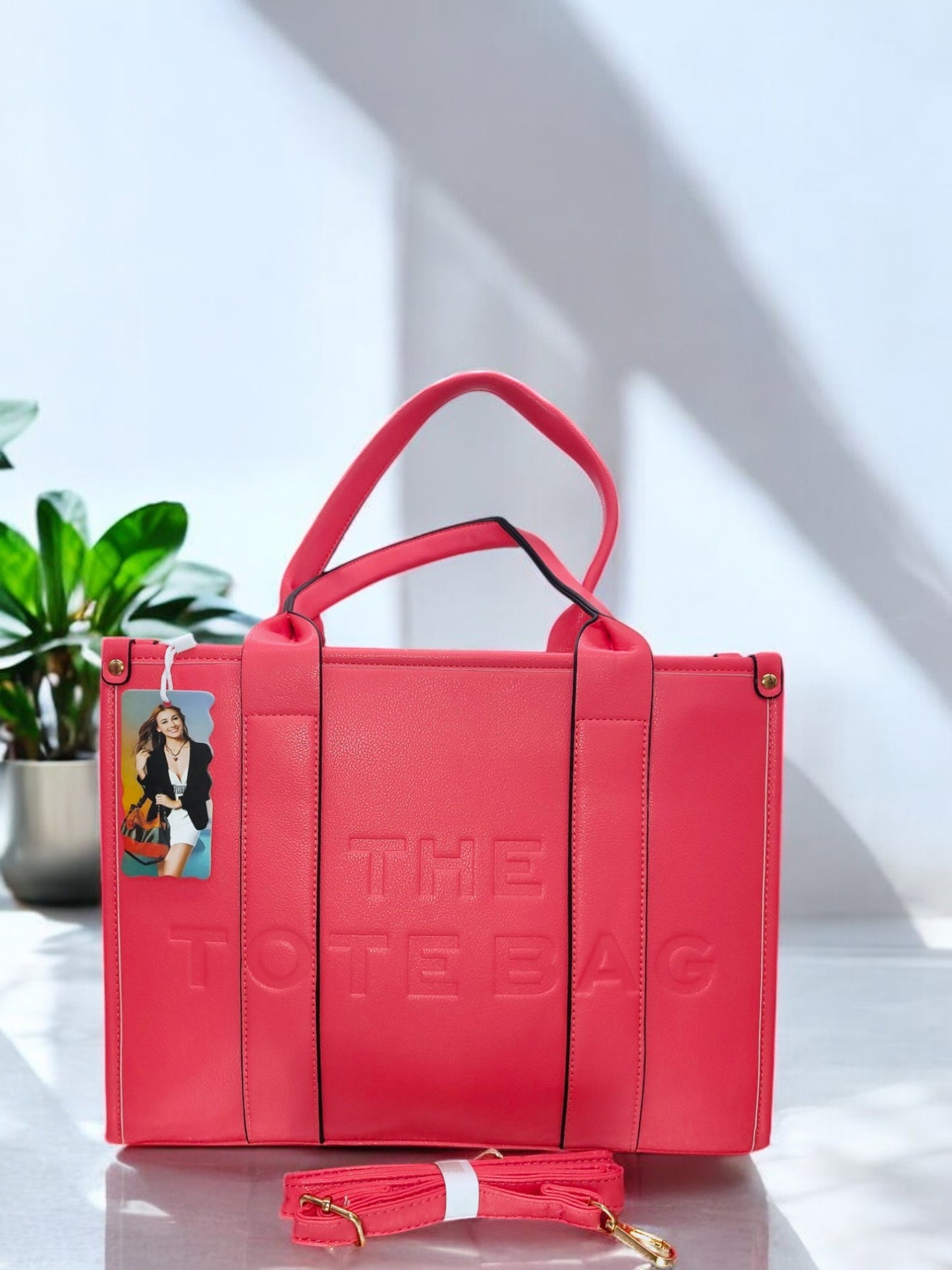 Große Shopper "THE TOTEBAG" mit Ledergurt in 3 versch. Farben