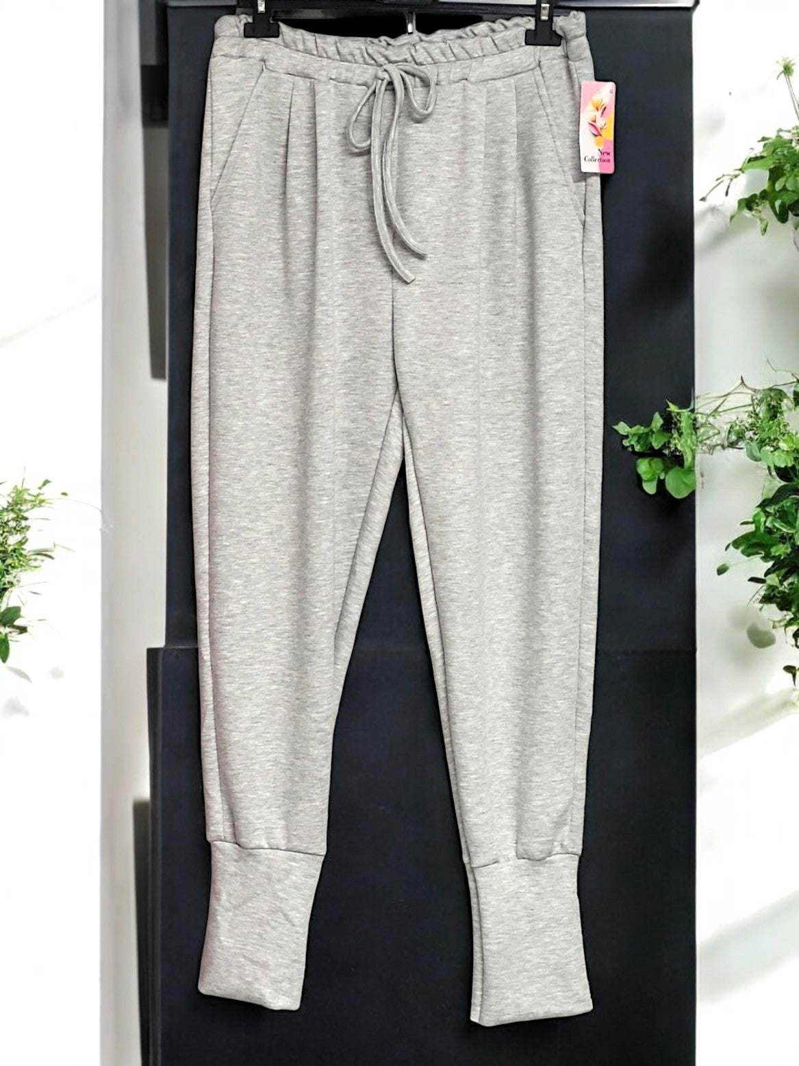 Damen Jogginghose mit Kordelzug und Eingrifftaschen ✨Gr. 42-46 tragbar
