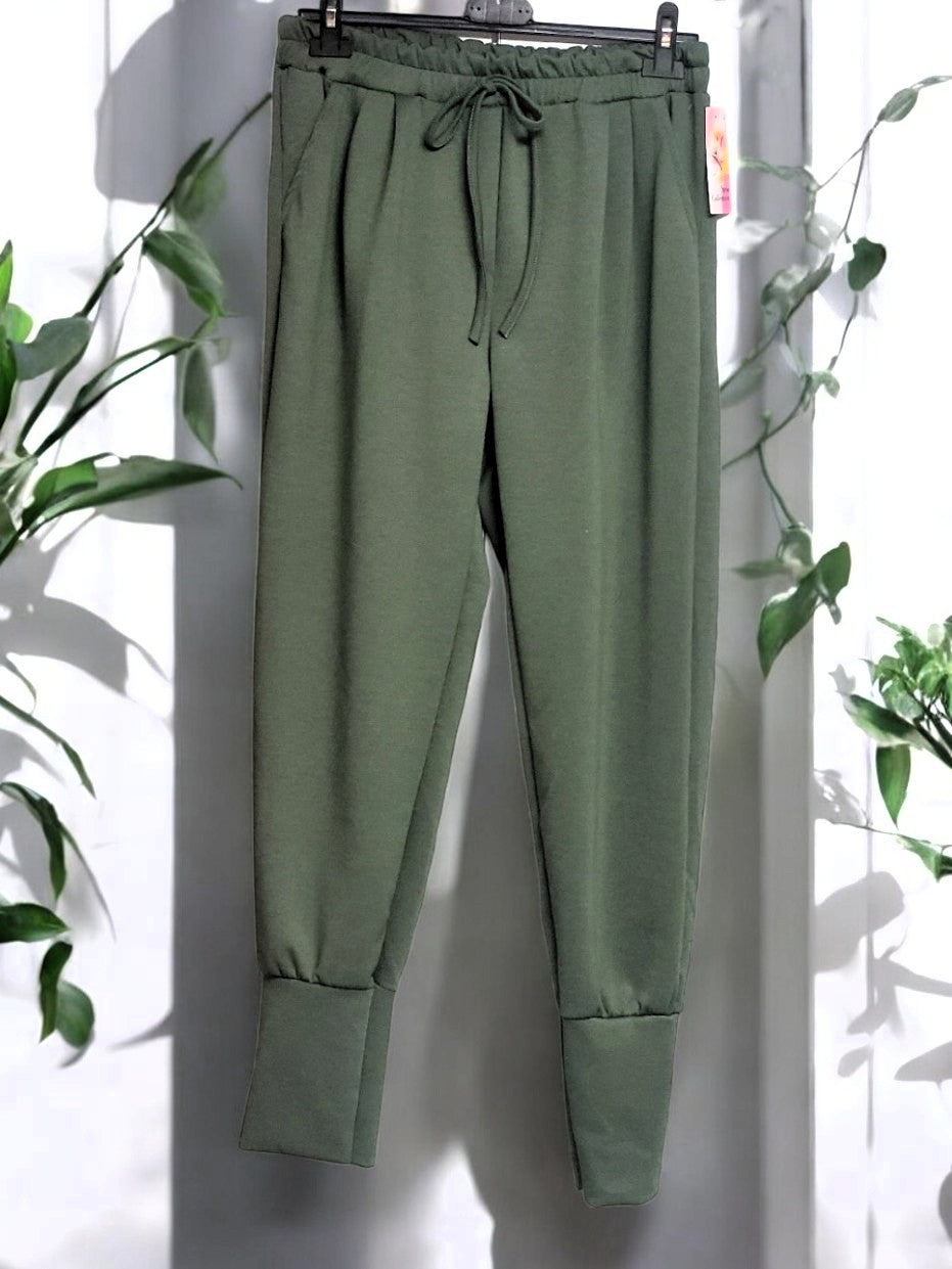 Damen Jogginghose mit Kordelzug und Eingrifftaschen ✨Gr. 42-46 tragbar