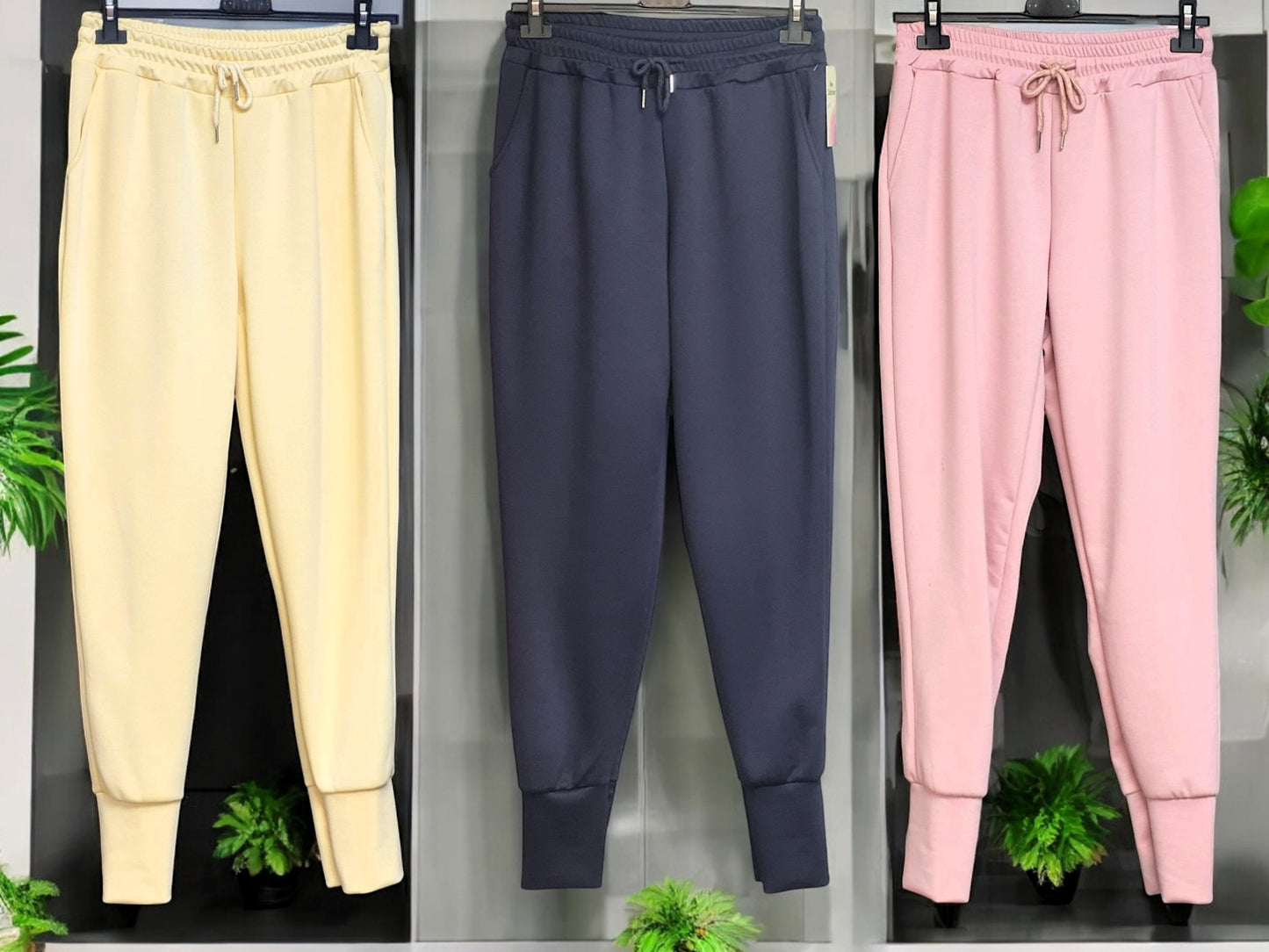 Damen Jogginghose mit Kordelzug und Eingrifftaschen ✨Gr. 42-46 tragbar