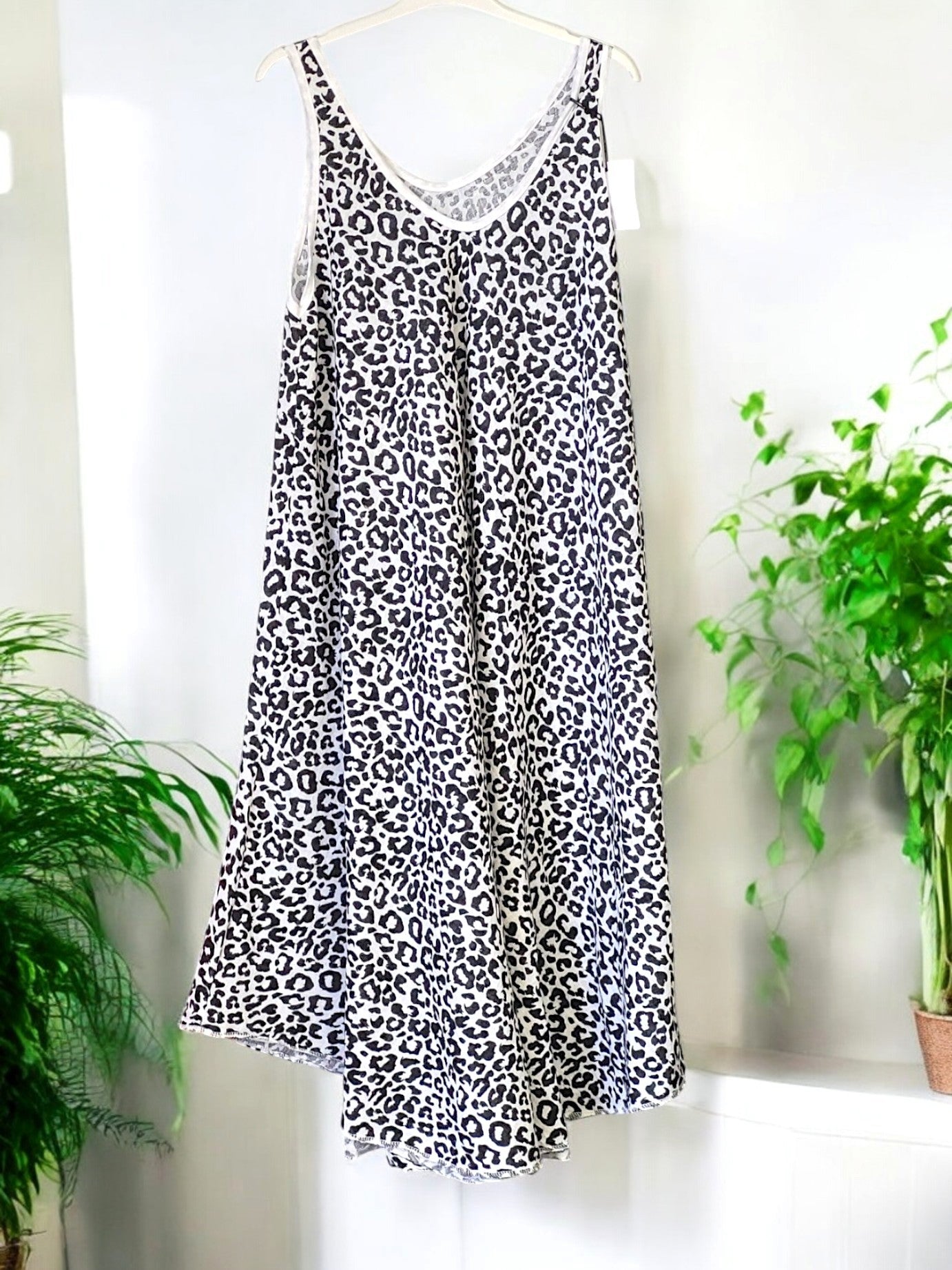 🛍️👗 NEU! Stylisches Leo-Kleid in A-Linie – 4 Farben – Gr. 42–46 👗🛍️