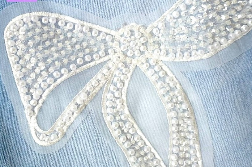 👖✨ Sexy Woman Jeans mit Perlen-Schleifen & süßen 3D-Tüllschleifchen ✨👖
