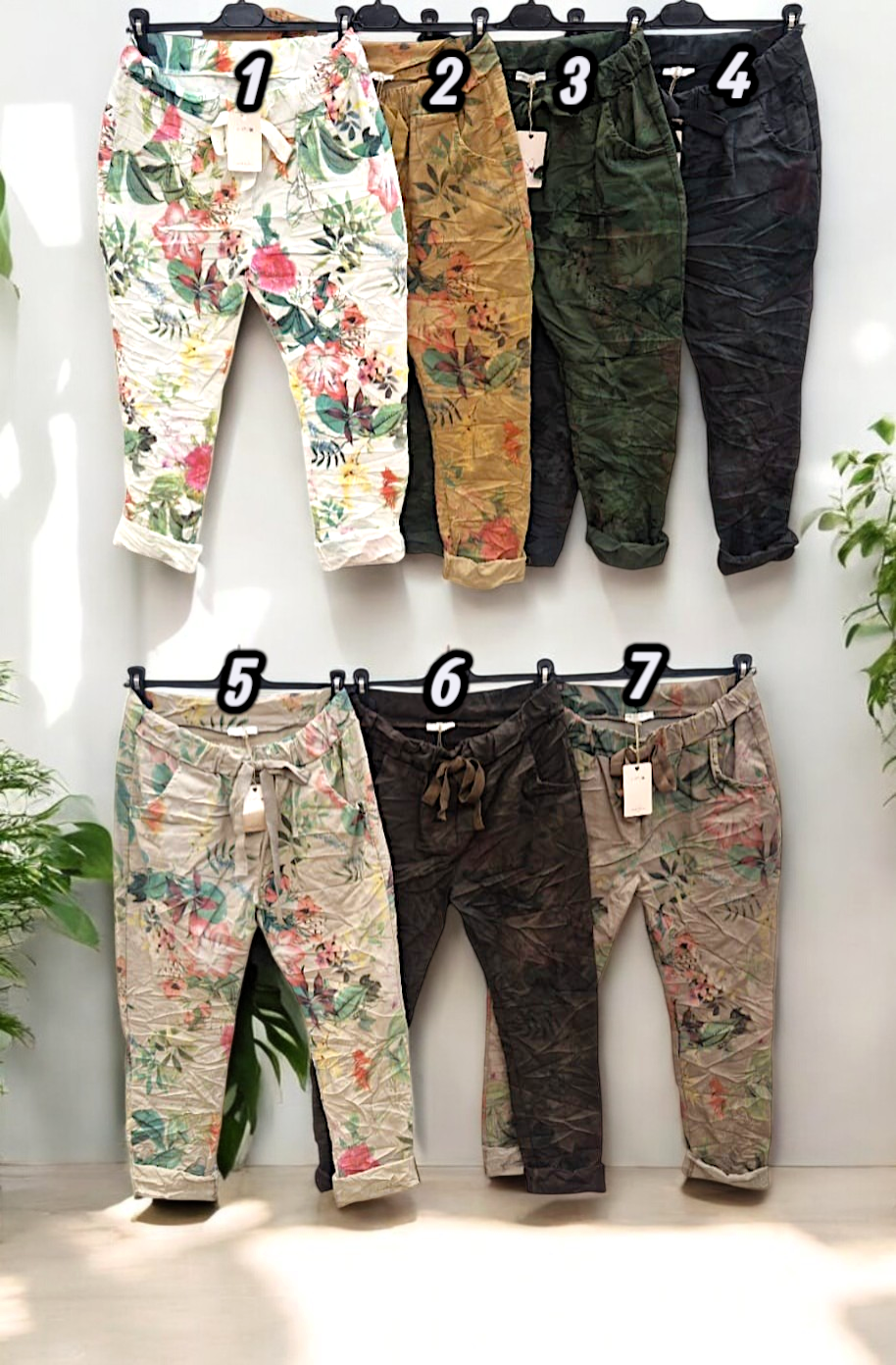 ✨ Vorbestellung: Crinkle‑Jogpant „Floral Crush“ (Gr. 36 – 42, 7 Farben) 👖🌸🌈