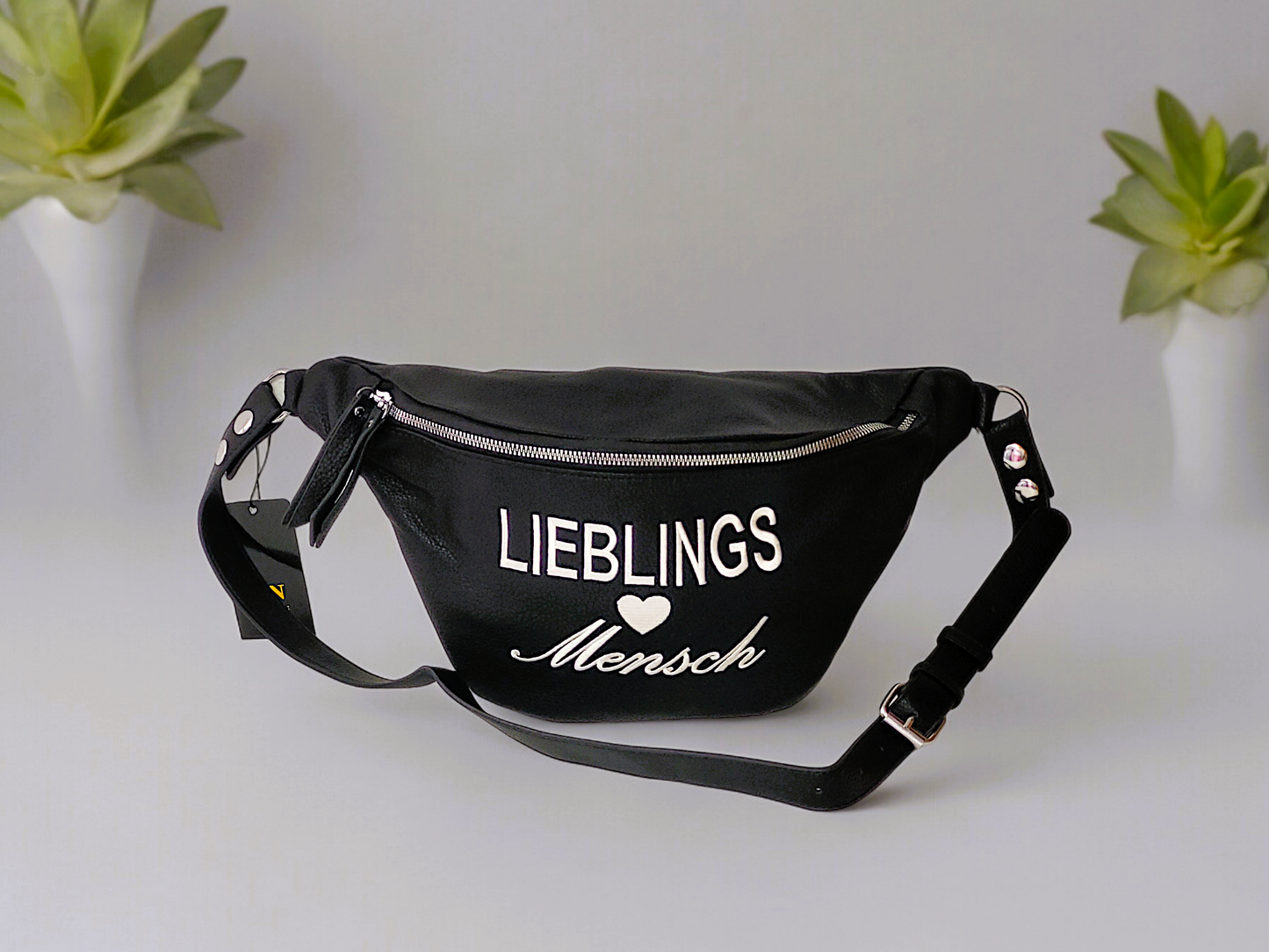 Crossbag "Lieblingsmensch" mit verstellbarem Ledergurt in versch. Farben