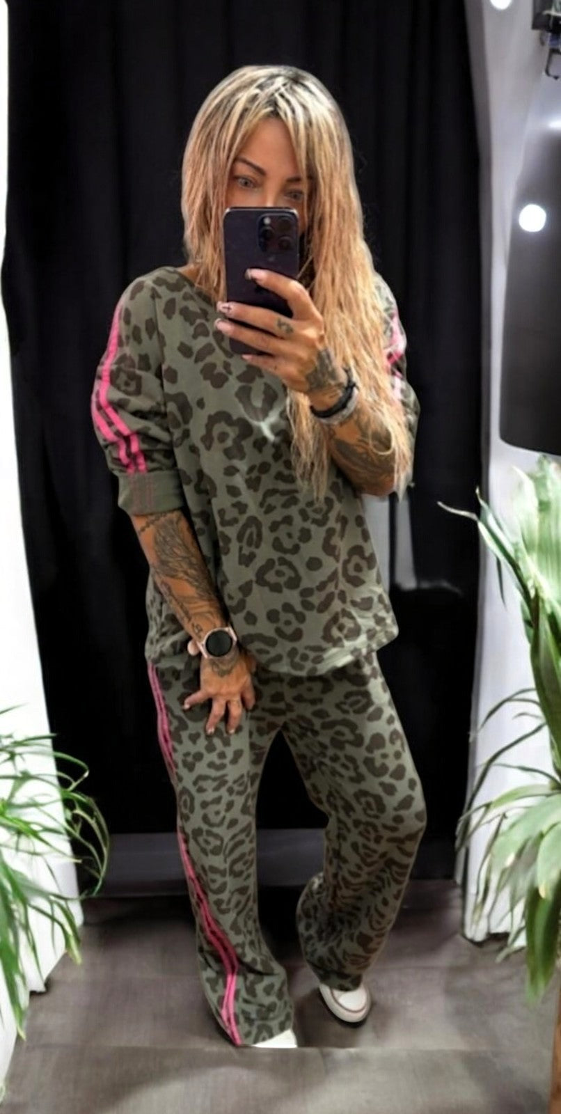 ✨ Vorbestellung – Langarmshirt im Leo-Print 🐆 | Gr. 38-44 | 4 Farben zur Auswahl 🌟