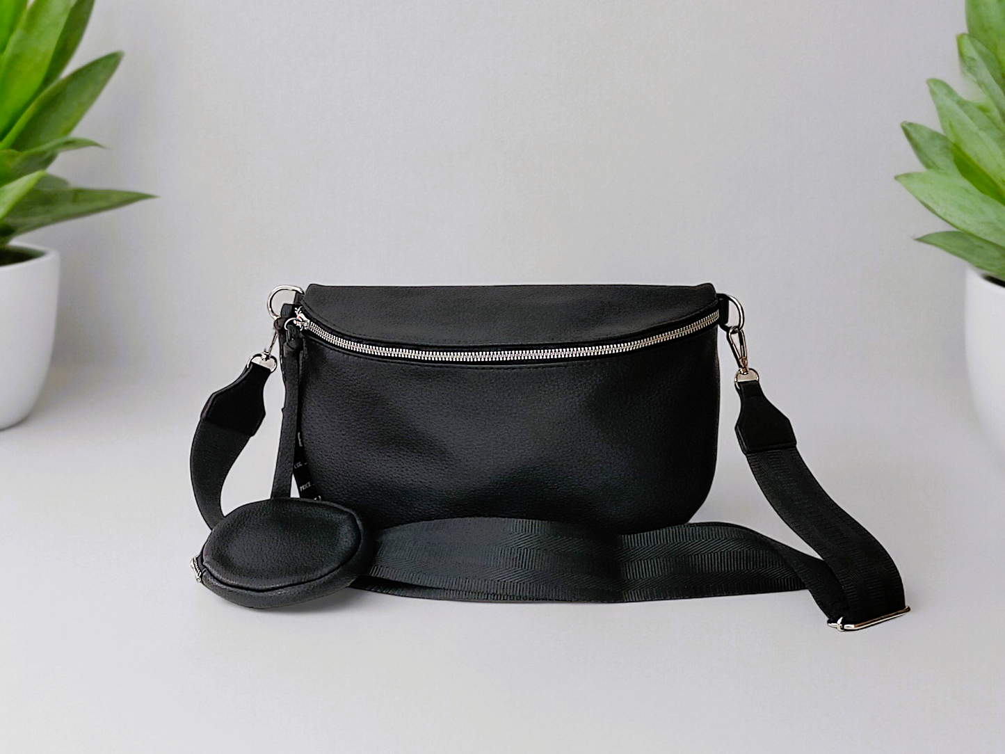 Crossbag uni mit kleiner Tasche in versch. Farben