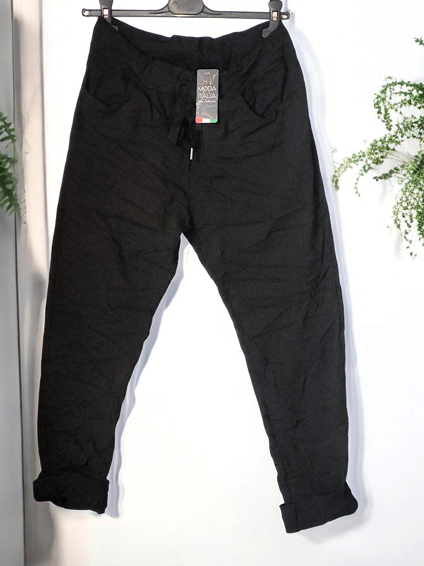Jogpant uni mit Gesäßtaschen Gr. 38- 44 in versch. Farben