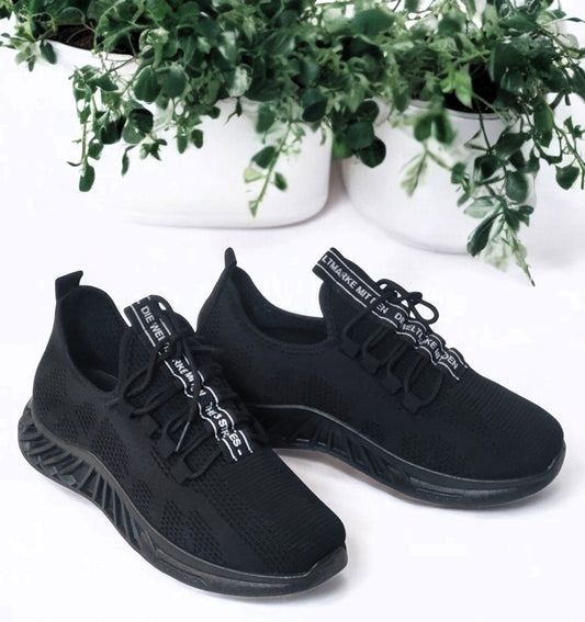 🚀 Funky Kicks - Sneaker in den Größen 36, 37, 38, 39, 40 & 41! 🌈