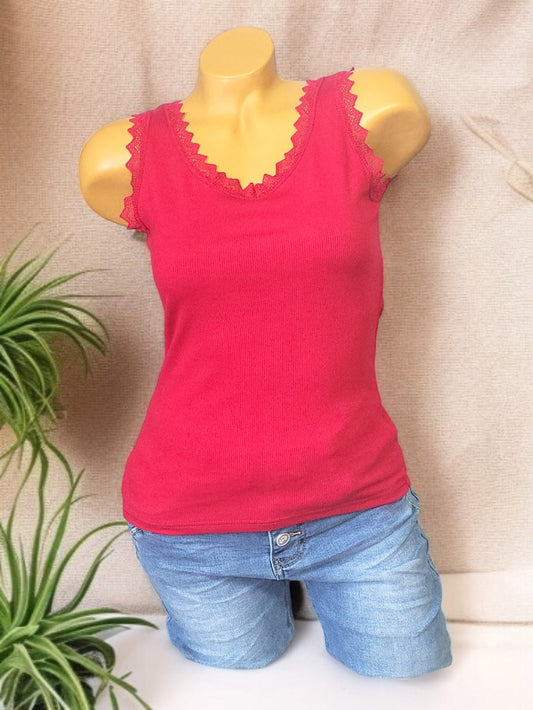 🌸✨ Elegantes Top mit zarter Spitze | Onesize Gr. 36-42 | 16 traumhafte Farben 🌷💕