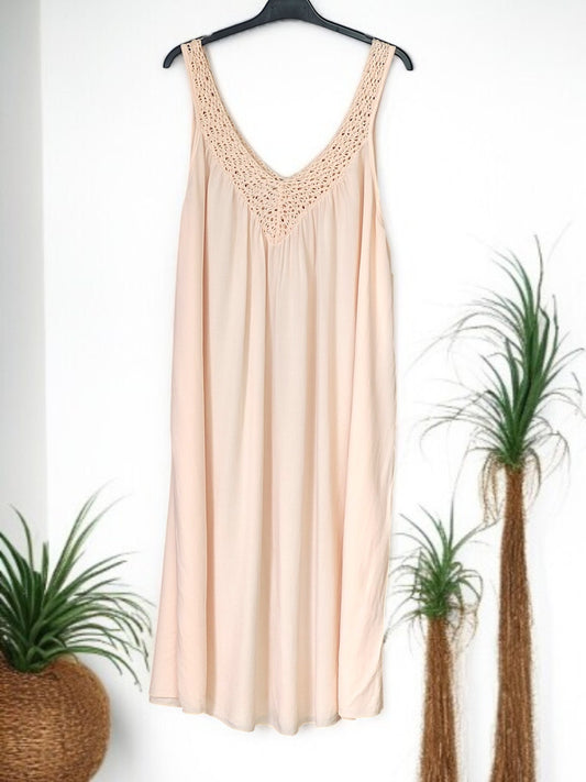 🌸✨ Maxi‑Kleid mit Häkel‑Ausschnitt – 6 Farben | Größe 42‑48 ✨🌸