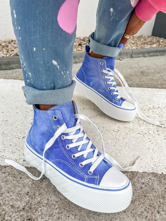 Sneaker Jeansblau in versch. Größen